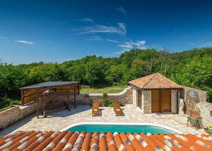 Vakantiehuis Milica Pula